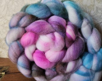Flutterby Merino SW 4 oz  soft 20 micron Superwash Roving Top for spinning Yarn