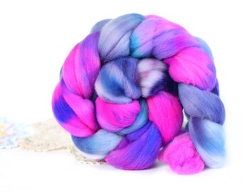 Amethyst Jewel 4 oz Wool Targhee Roving, hand dyed spinning fiber
