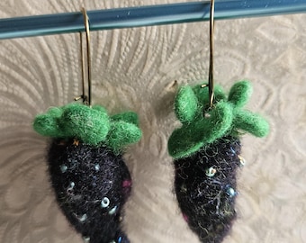 Goth Magic Berry earrings. Hand felted strawberry felt sculpture