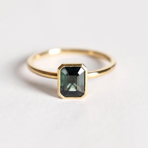 Teal Color Sapphire Ring, 18k Solid Gold Ring, Unique Engagement Ring, Minimalist Sapphire Ring,Daily Jewelry，Women Sapphire Ring