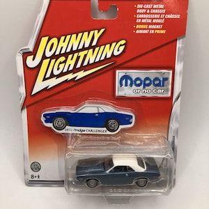 Johnny Lightning Mopar or No Car 1970 Dodge Challenger Blue #50 Diecast Toy