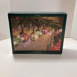 Hallmark Illuminations Snowflake Snowballs & Powerbox Christmas Holiday Decor
