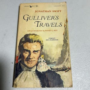 Gulliver&#39;s Travels by Jonathan Swift 1963 Paperback Classic Novel