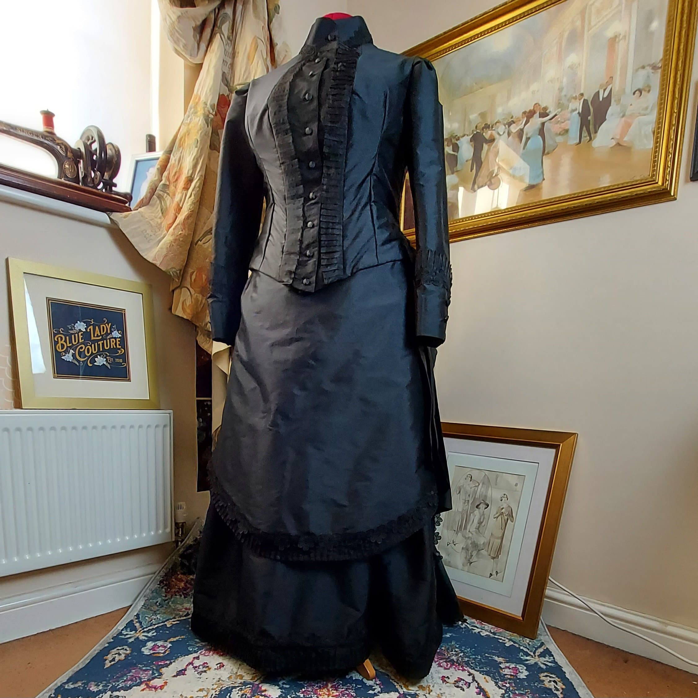Amethyst Beauty Corset & Victorian Bustle Skirt Set