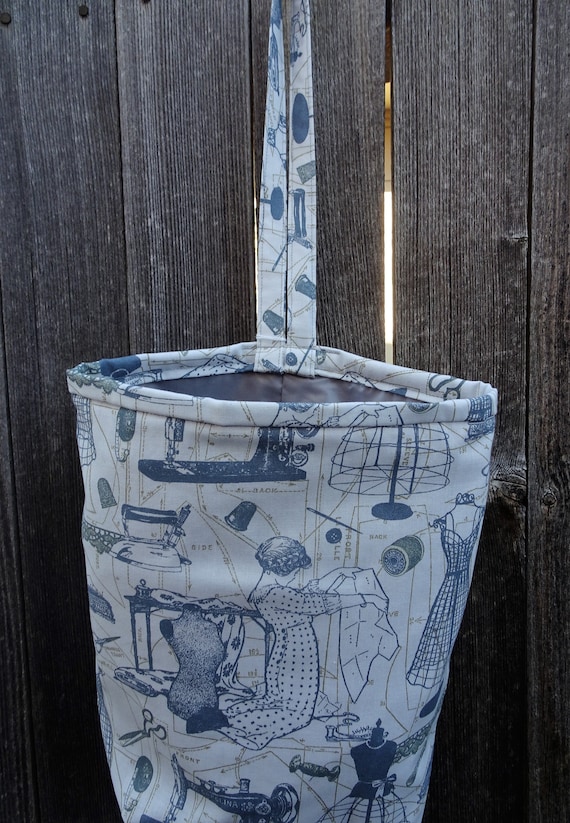 dress trash bag How-To: Fashion Shoot these bags are the... Navy Blue Strapless "Trash Bag"