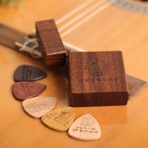 Wooden Custom Guitar Pick Box, Personalized Bass Pick Holder, Guitar Pick Case, Ukulele Plectrum Storage, Gifts for Guitarist