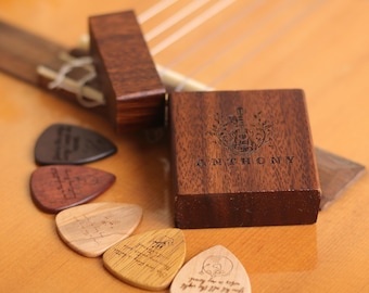 étui Médiators Guitare Personnalisé Bois Gravure Nom Cadeau