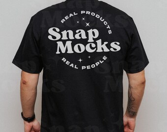 Gildan 64000 Black Shirt Back Side Mockup / T-Shirt Back Mock-up / Modello maschile reale Mock / Minimal, semplice T-Shirt da uomo Back View Mock