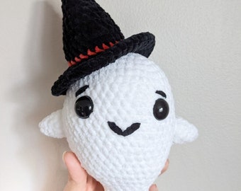 Gilbert the Ghost Crochet Pattern