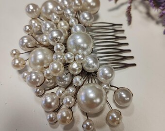 Bridal Pearl Hair Comb: Elegant Wedding Hair Accessory