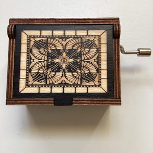 Vintage Music Box l You Are My Sunshine l Home Decoration l Gift l Hand Crank Music Box