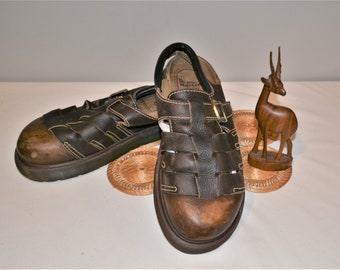 dr martens fisherman