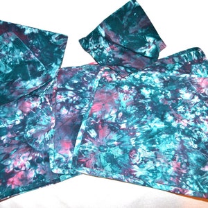 Vintage Global Tie Dye Placemats & Napkins Set of Four