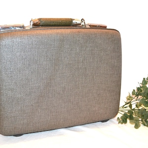 Valise vintage porte-documents gris Steampunk Cottage Core Chic