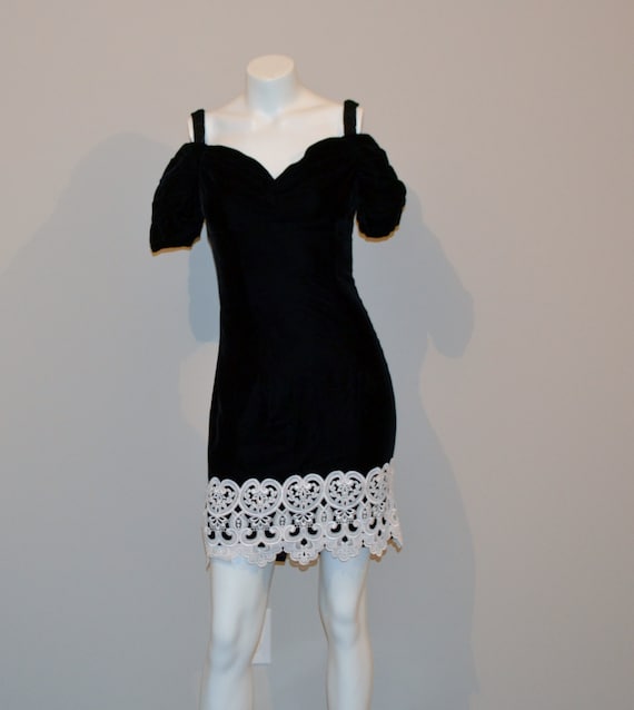 Vintage Dress Black with Soutache Lace Hem - image 1