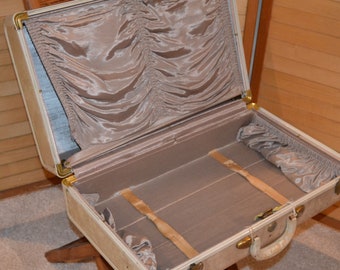 1950's Samsonite Luggage Streamlite Vanilla Marble Box