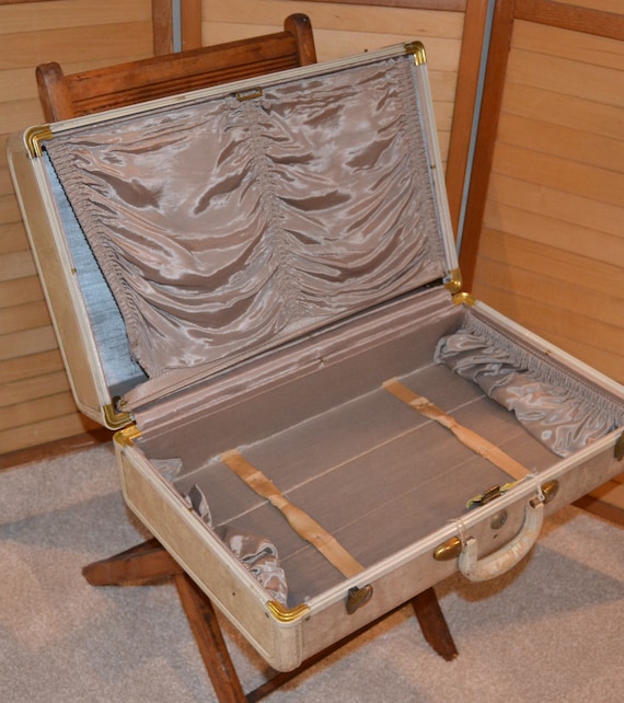 1950's Samsonite Luggage Streamlite Vanilla Marble