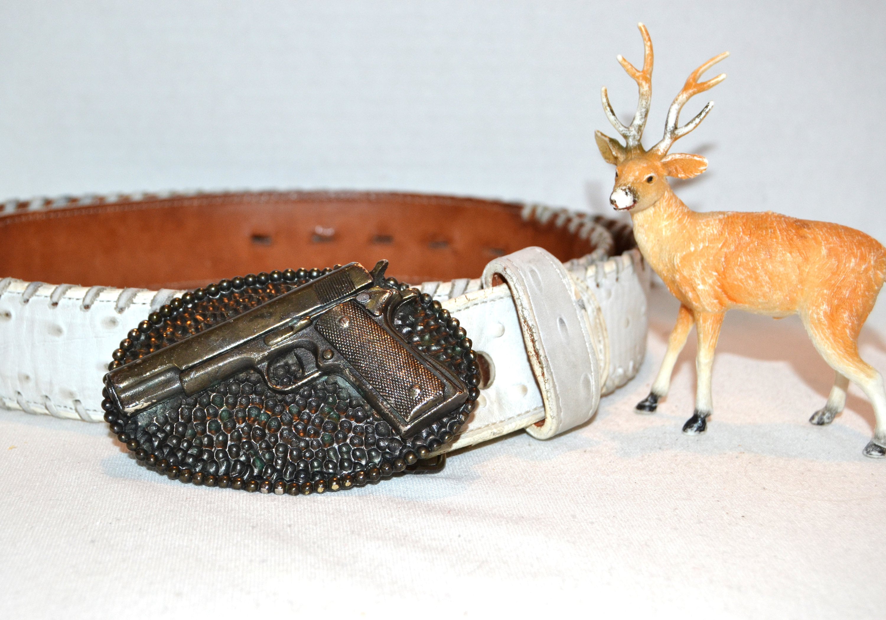 USA、ヴィンテージ、バックルベルトです。 Vintage Works ヴィンテージワークス Leather belt 5Hole Made