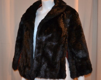 Vintage Wrap Cape Faux Fur Fun to Formal