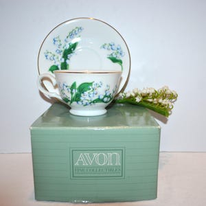 Vintage Lily of The Valley May Birthday Teacup & Saucer Avon NIB