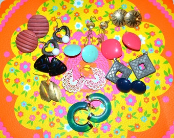 Vintage Earring Lot Pierced Retro Mod Y2K Bombshell 12 pairs