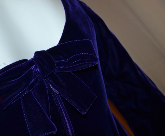 Vintage Dress Purple Velvet Mini Bell Sleeves wit… - image 3
