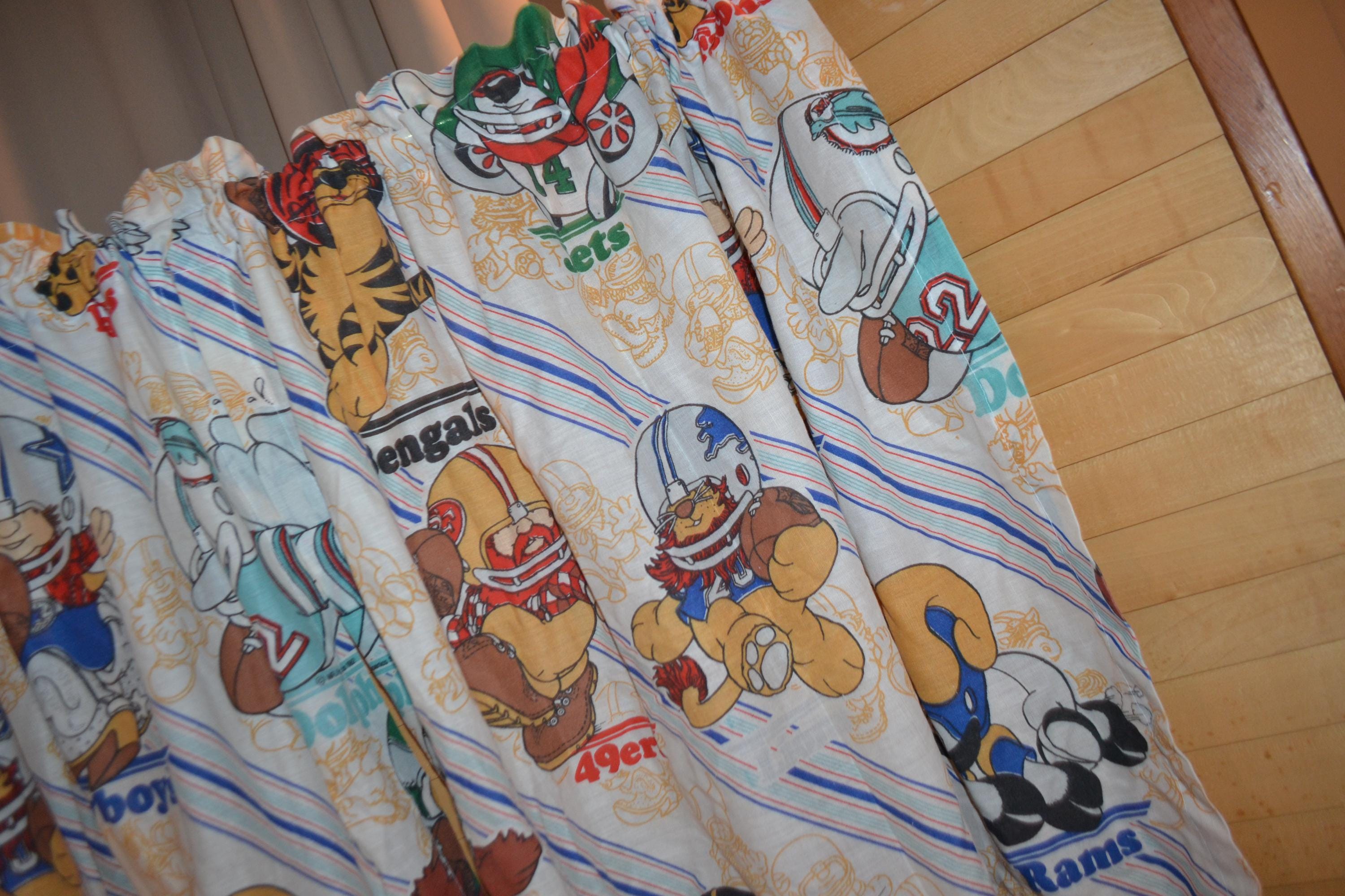 Drap Plat Ancien Football - Années 70/80 - 100% Coton - Multicouleur - Occasion