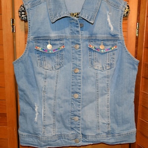 Vintage Jean Vest Timeless Urban Cowgirl  Retro Western Hippie Boyfriend and Bejeweled