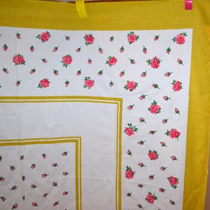 Vintage Tablecloth Pink Roses with Mustard Linen Style 60&#39;s