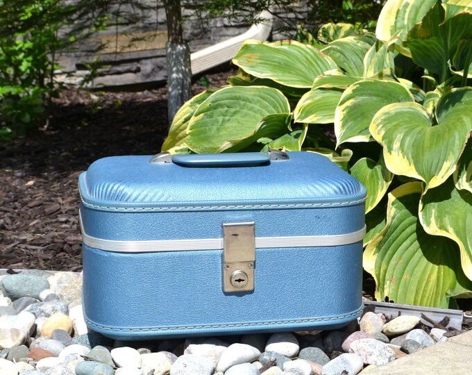 Vintage Blue Train Case 50's Box Travel or Display Etsy