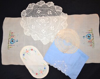 Pretty 50's Linen Bouquet of Five Dresser Vanity Table & More