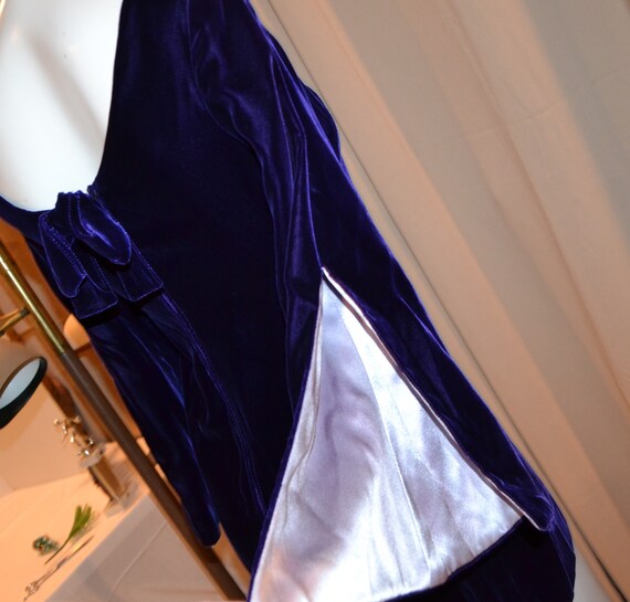 Vintage Dress Purple Velvet Mini Bell Sleeves wit… - image 4