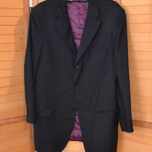 Valentino Gentleman&#39;s Black Sport Coat Three Button Timeless Fun to Formal