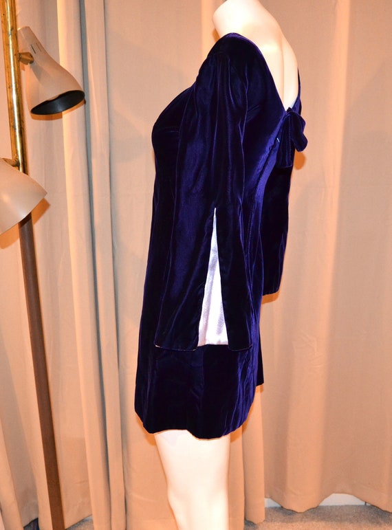 Vintage Dress Purple Velvet Mini Bell Sleeves wit… - image 2