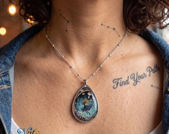 Alice in Wonderland Oval Necklace