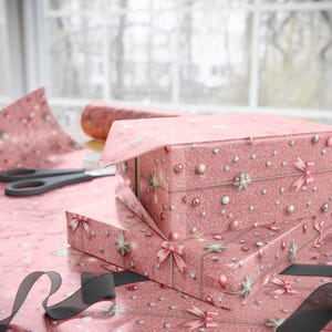 Carta da regalo natalizia con glitter rosa, elegante carta da regalo festiva immagine 6