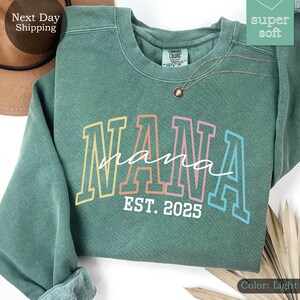 Nana Sweatshirt, Grandma Sweatshirt, Mother&#39;s Day Gift, Gift For Mother, Mama Hoodie, New Grandma Sweatshirt, New Mom Shirt, Grammy Shirt