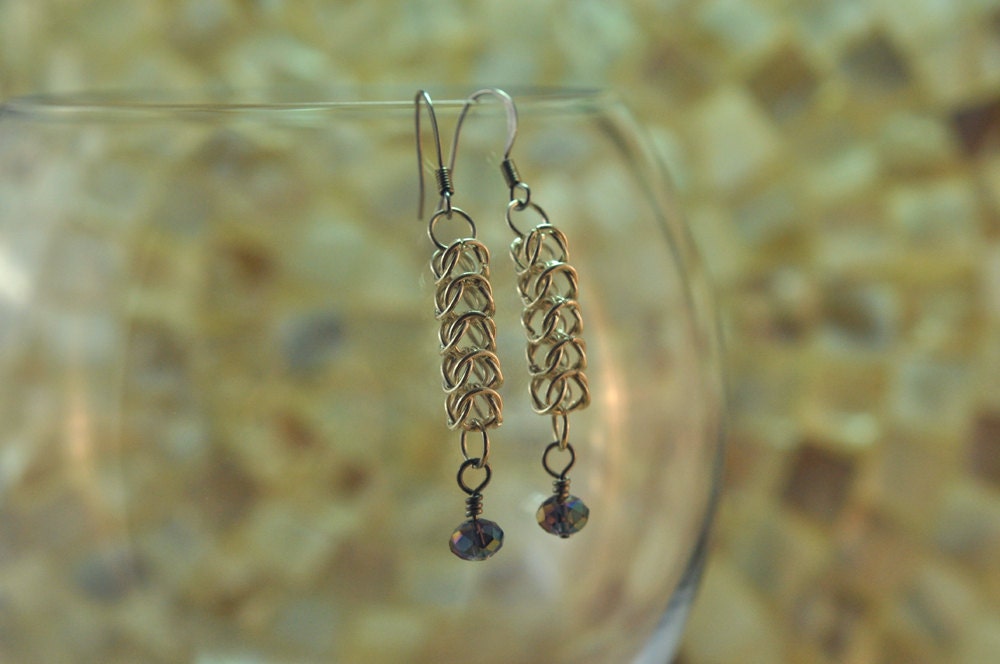 Caja de cadena Maille pendientes con cristales púrpura Etsy Caja de cadena Maille pendientes con cristales púrpura Etsy