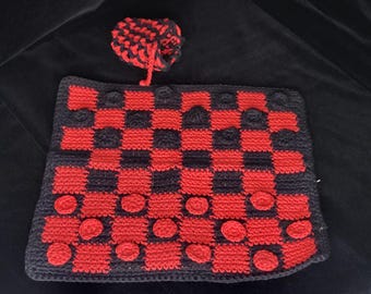 Crocheted Checkers Game