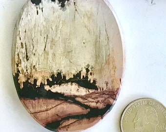 Picture stone - a landscape in brown and white