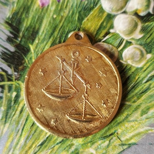 Vintage Pendant Zodiac Medal Zodiac Sign Libra