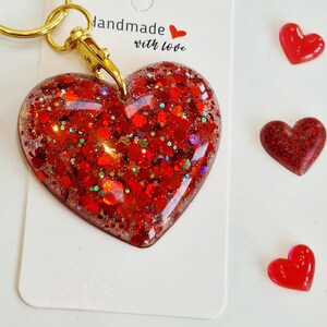 Glitter heart keyring or bag charm. Sparkly resin heart keychain. Gifts, party bag fillers, favours. Handmade custom heart keyring image 9