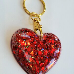 Glitter heart keyring or bag charm. Sparkly resin heart keychain. Gifts, party bag fillers, favours. Handmade custom heart keyring image 2