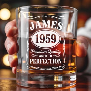 Personalized Whiskey Glass Set – Custom Birthday Gift for Him, Dad, Husband – Etched Whiskey Glasses – Father’s Day Gift Idea