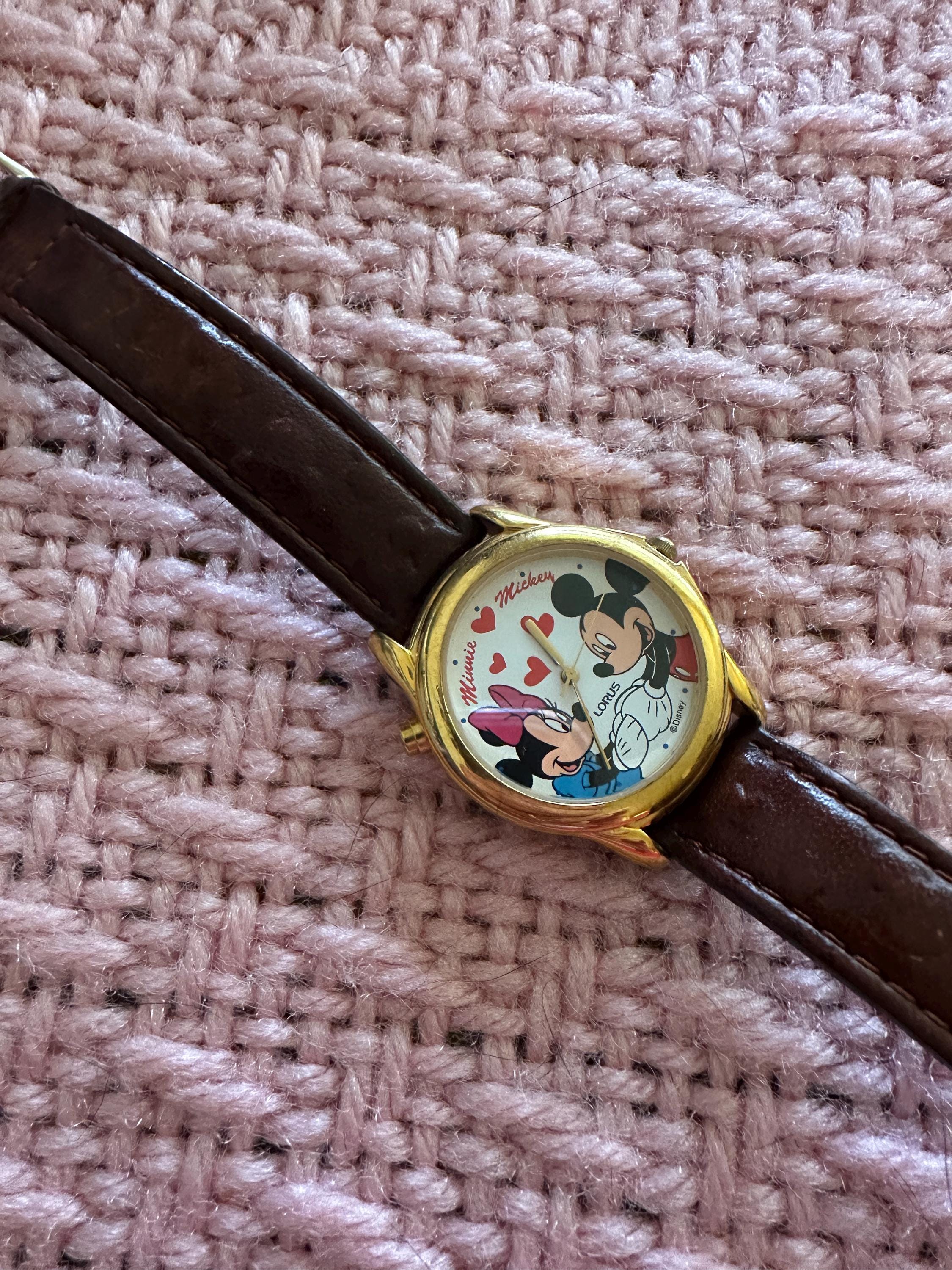 Vintage Lorus Disney Mickey Minnie
Musical Watch Plays I Want to Hold Your Hand Lorus Musical Watch - Etsy main image 4