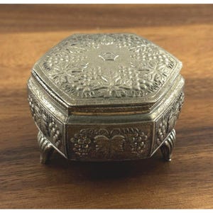 Vintage Footed Metal Jewelry Trinket Box Silver Tone Red Velvet Lined Japan