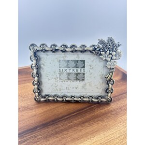 VTG Sixtrees London Cream Enamel Rhinestone Pewter Picture Photo Frame 3.5" x 5"