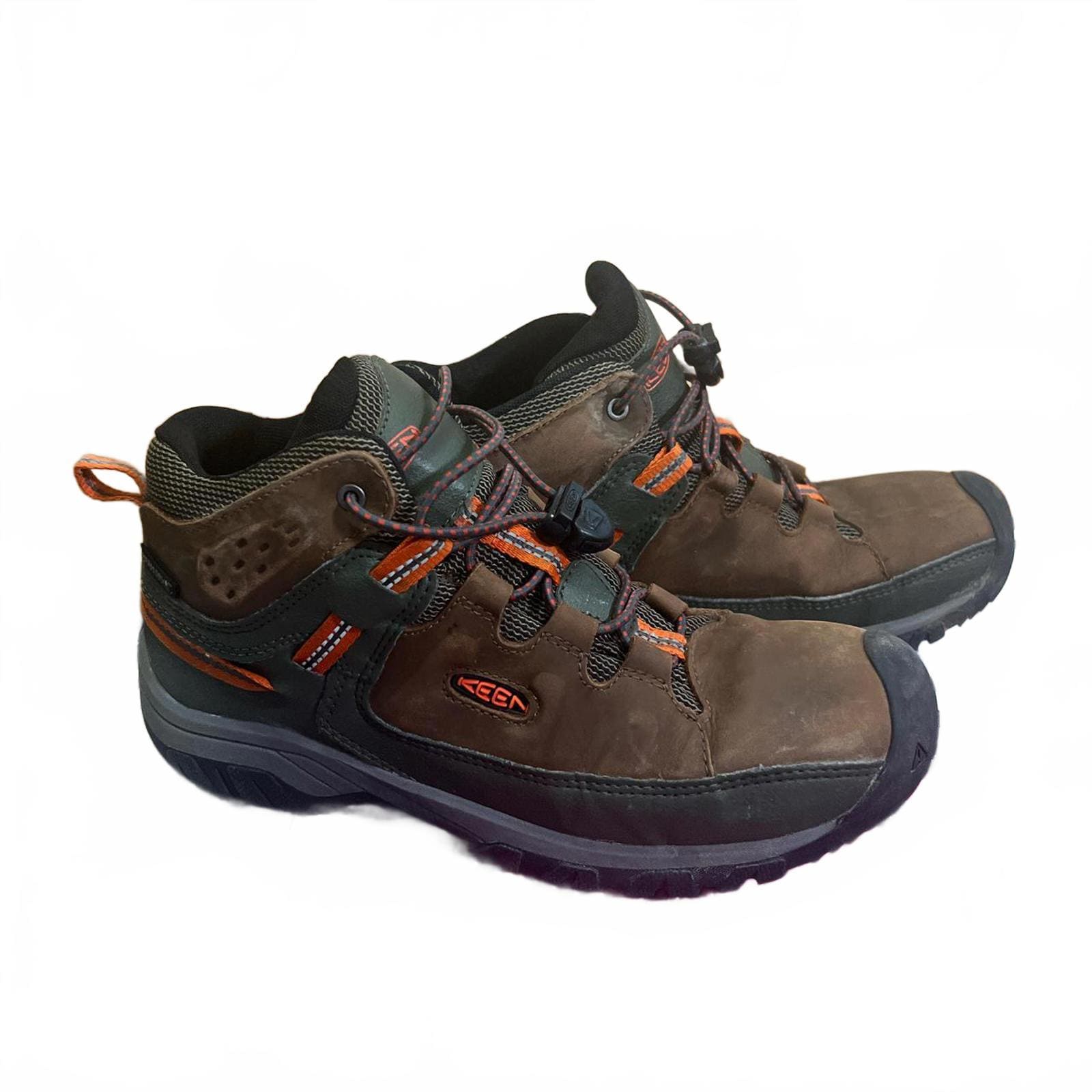 Keen Brown and Black Sneakers Size  Mens 7.5 EE or womens  Size 9 Wide , NIB Keen Shoes Brown Leather 3001-MBRN SM 0810 Walking Hiking  main image 2