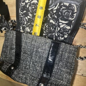 BRIGHTON Julliete Tweed Black Patent Leather Floral Bow Chain Purse E794062 image 14