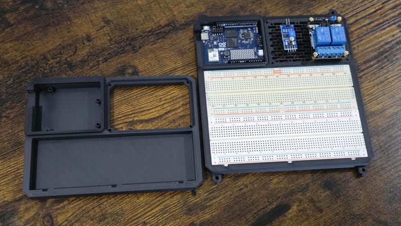 3D Printed Arduino UNO Project Base – Dual Breadboard Holder, Grid ...